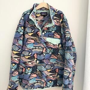 Patagonia Women's Fleece Jacket with Multicolor Pattern